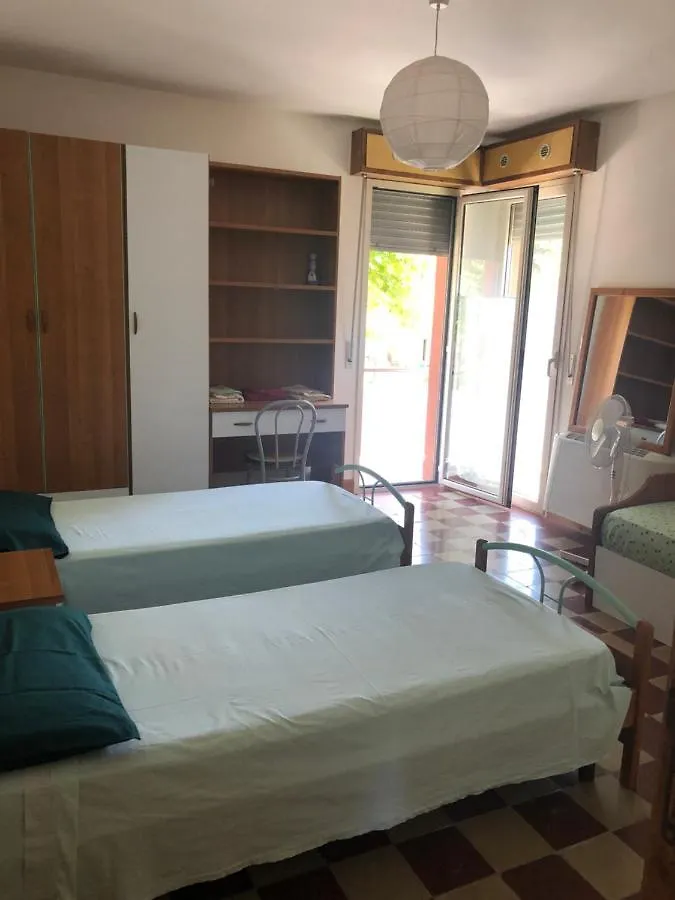 Апартаменты La Casina Dei Cachi Римини