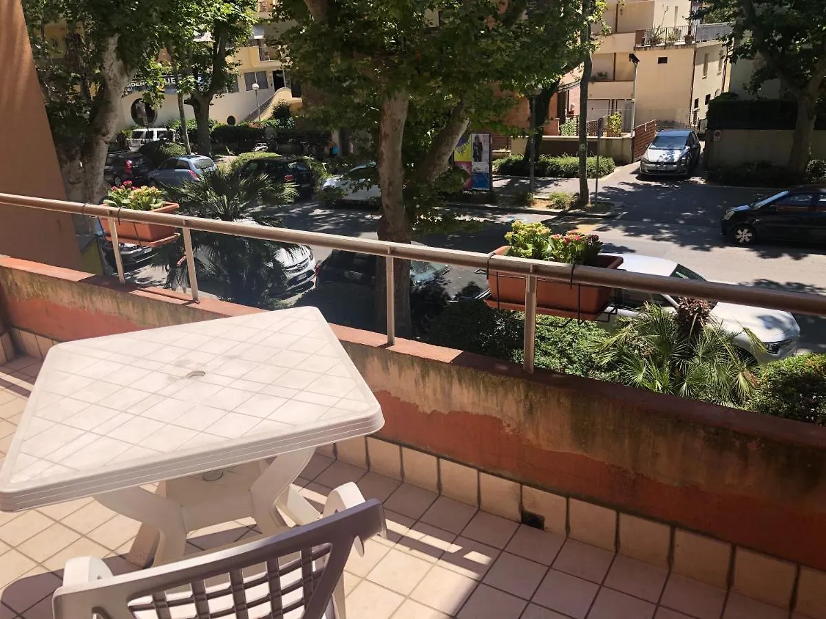 דירות רימיני La Casina Dei Cachi 0*,  איטליה